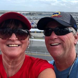 Meet your Posher, Lorraine